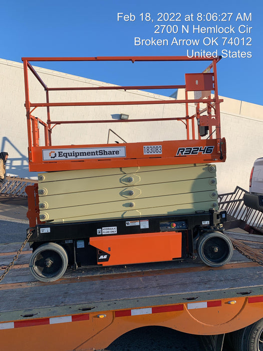 2021 JLG R3246