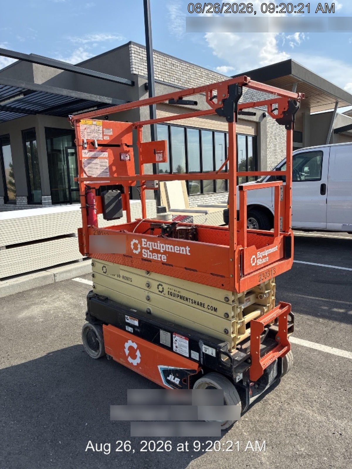 2022 JLG ES1932