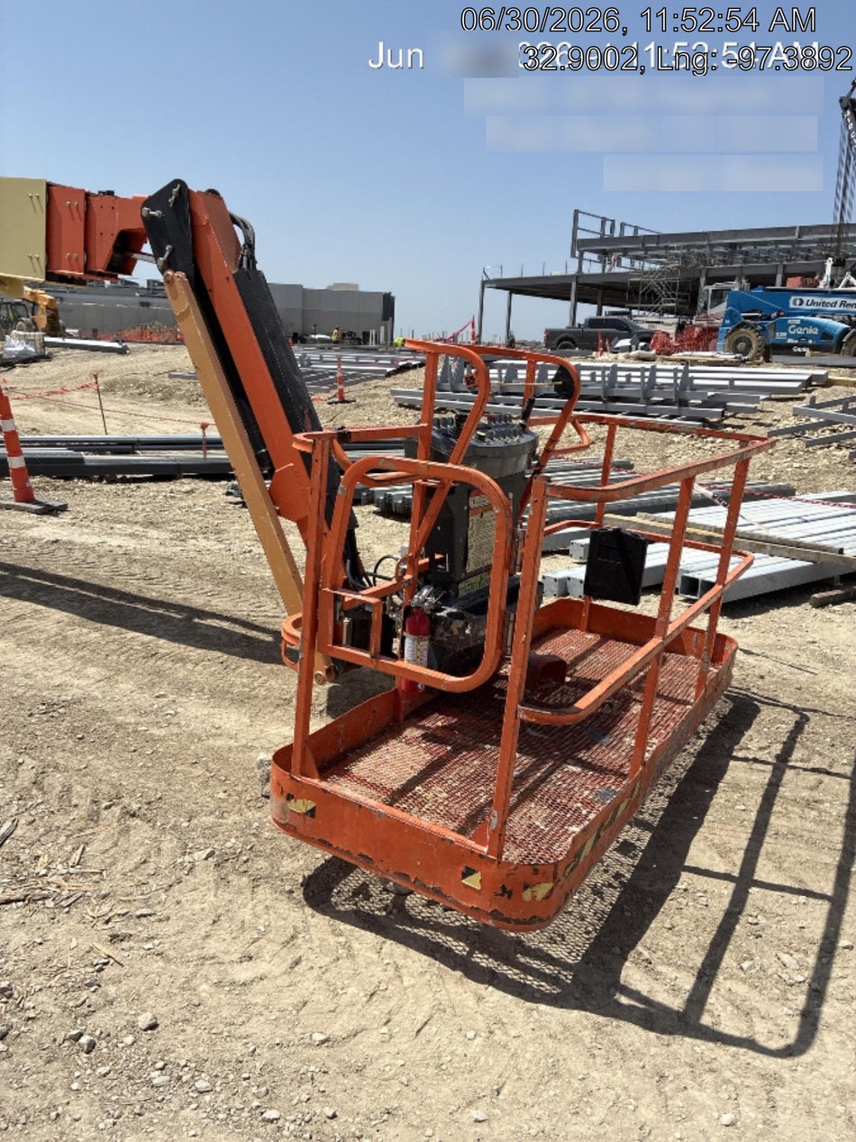 2022 JLG 860SJ