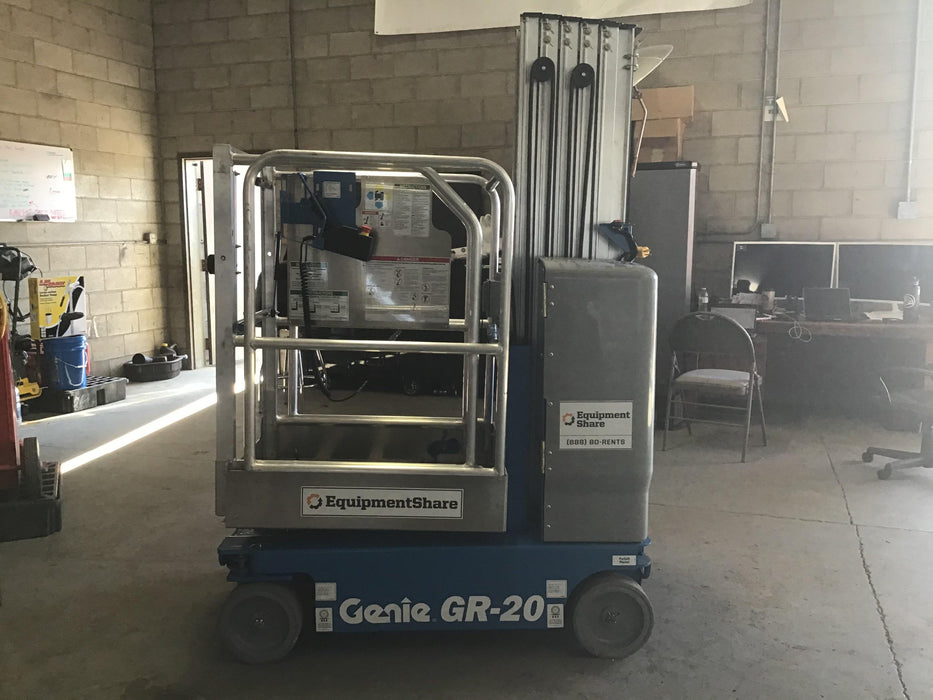 2019 GENIE GR-20