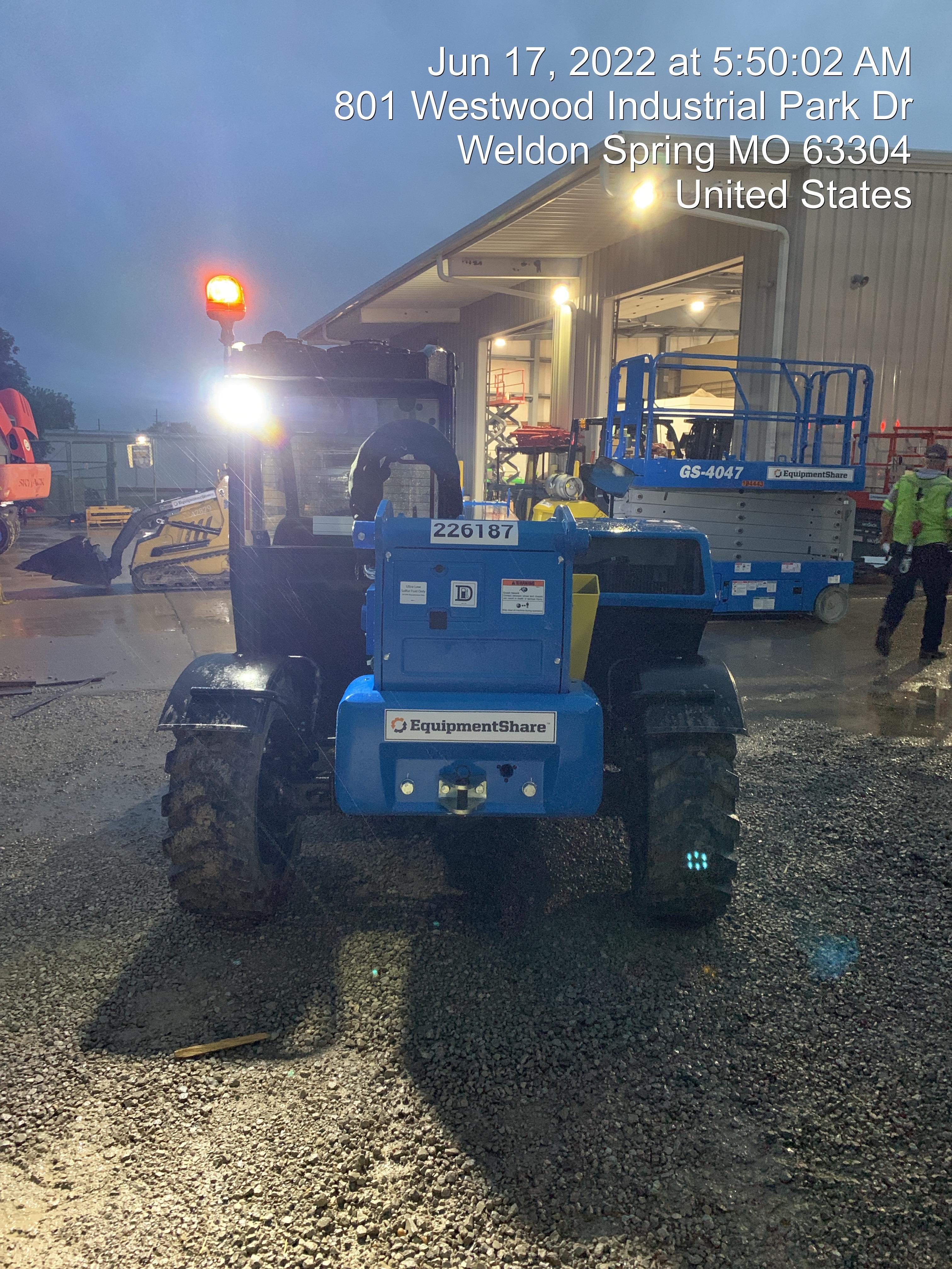 2022 GENIE GTH-5519