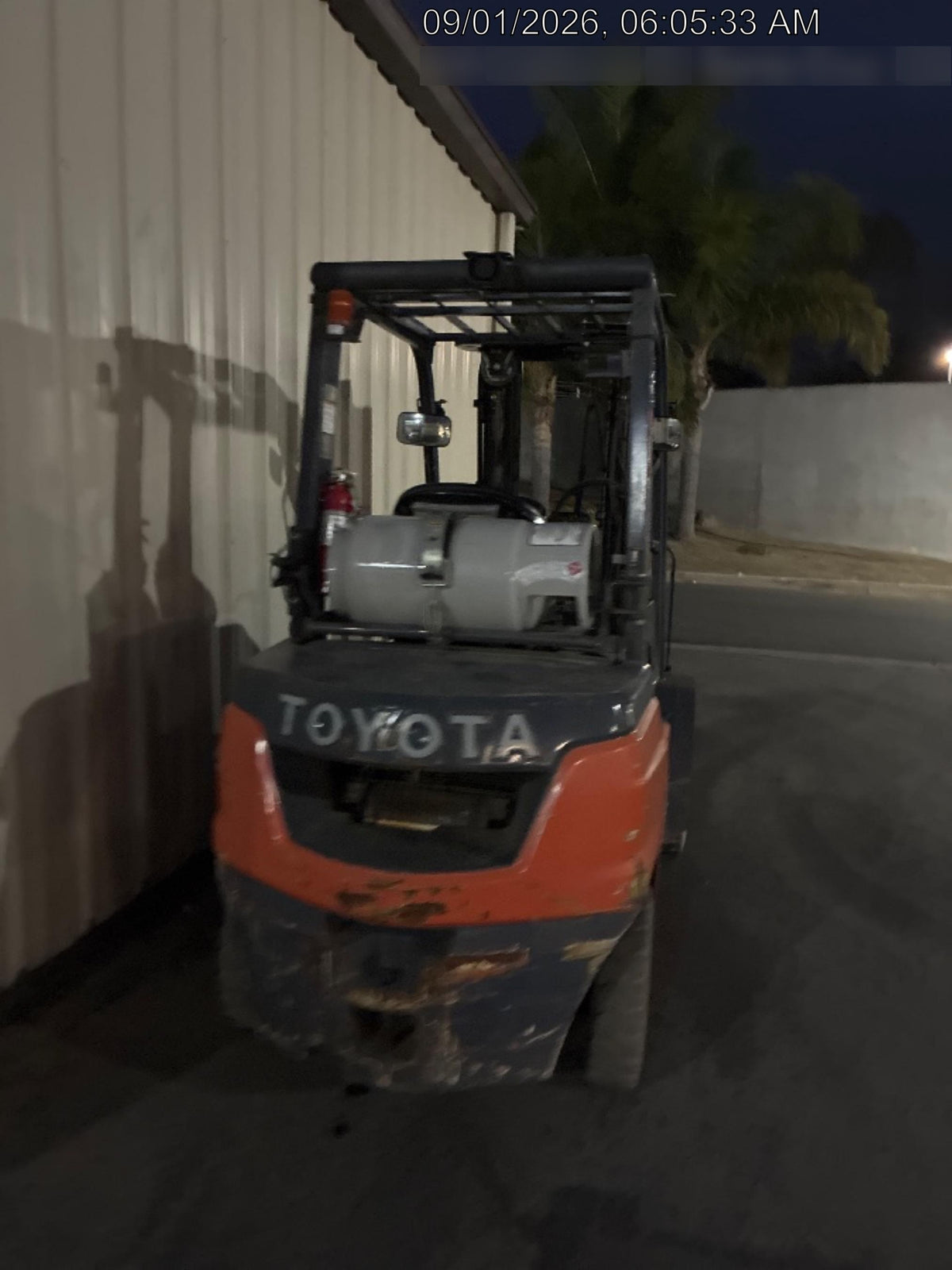 2022 TOYOTA 8FGU25 LP w/ Scale