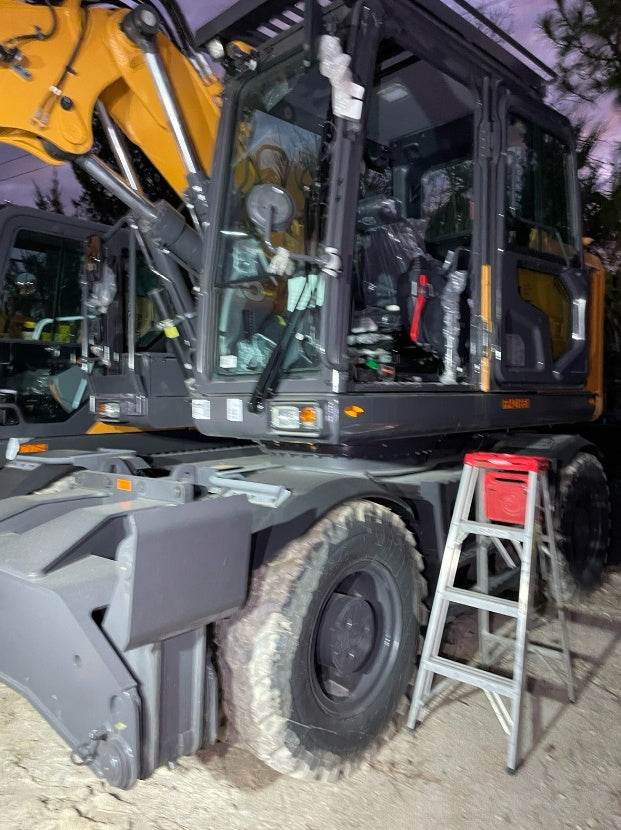 2024 CASE WX155E