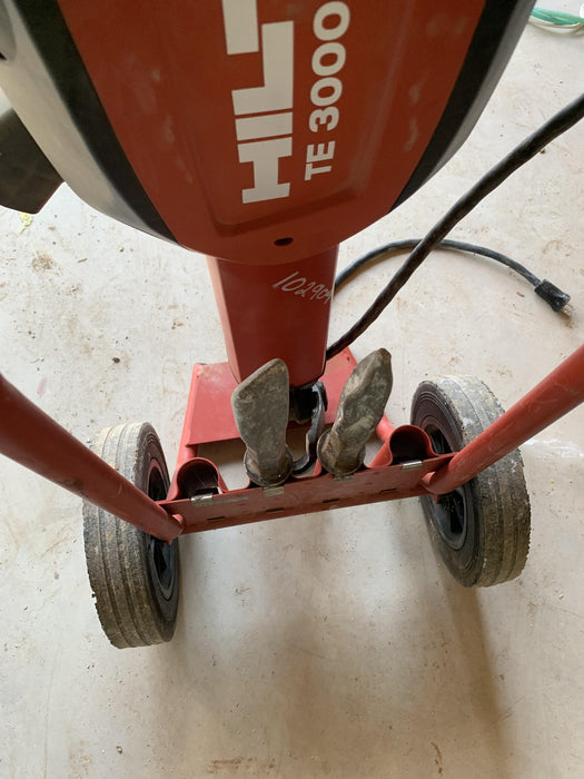 2020 HILTI TE 3000-AVR