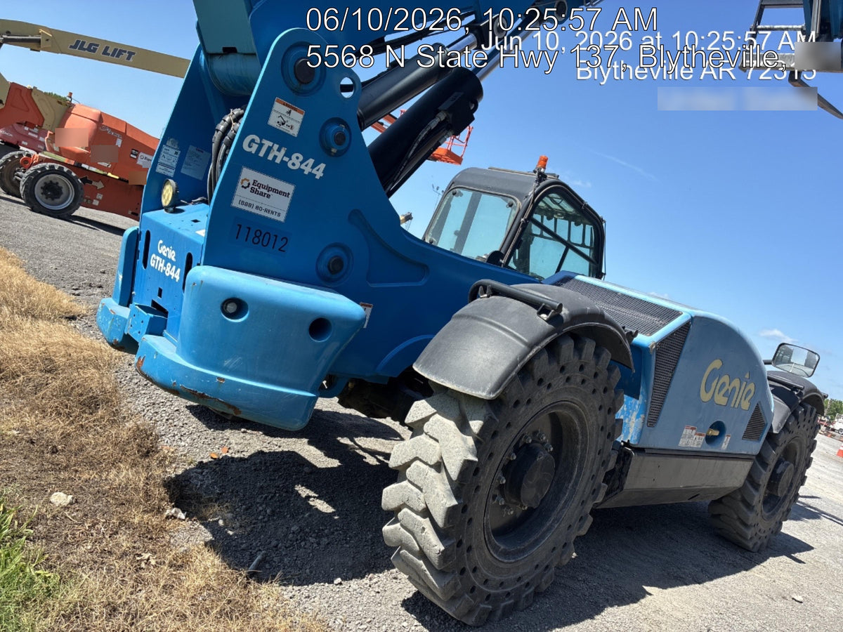 2020 GENIE GTH-844
