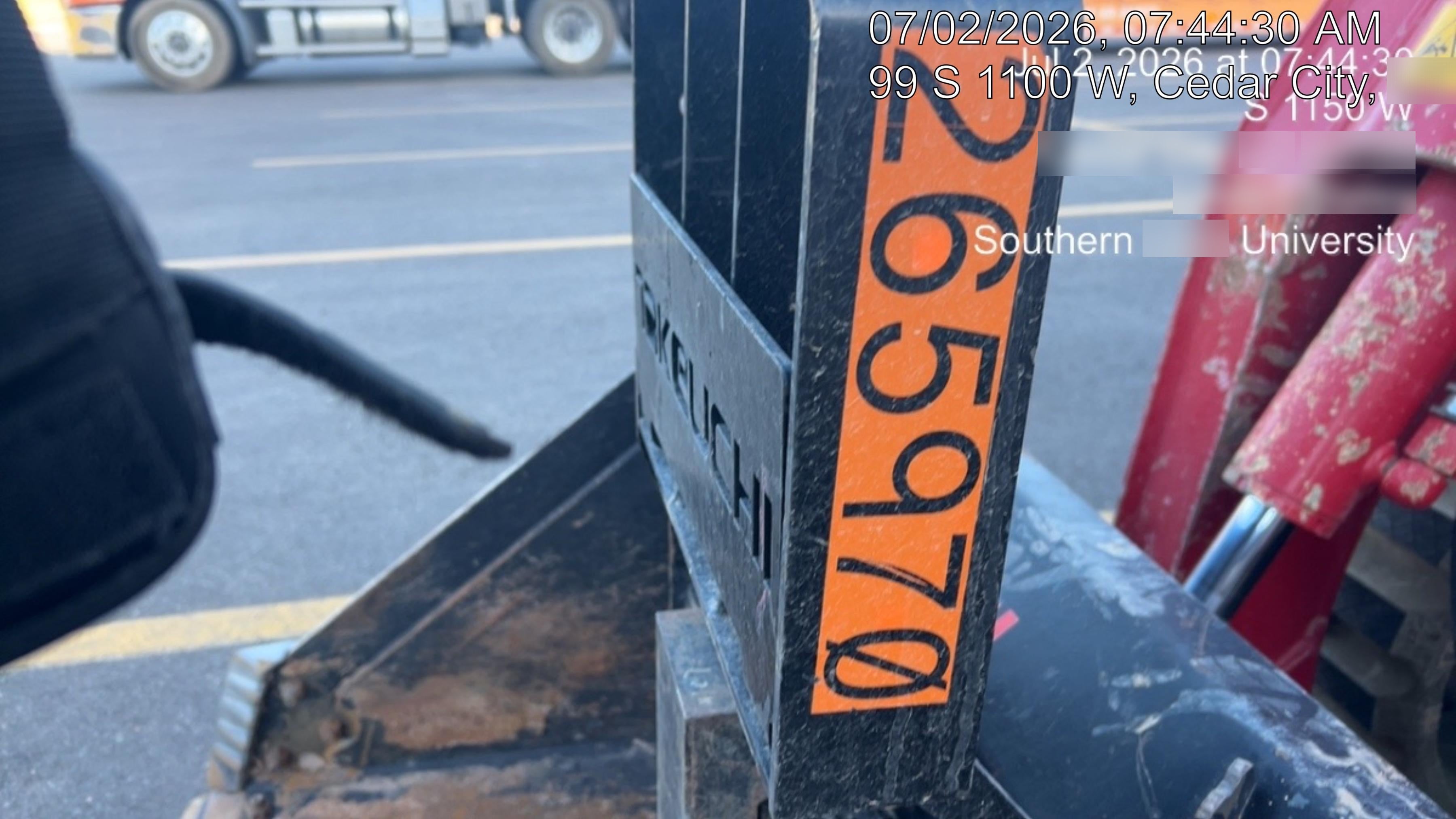 2021 TAKEUCHI 48" Pallet Forks - Takeuchi