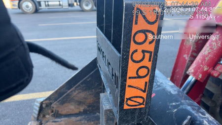 2021 TAKEUCHI 48" Pallet Forks - Takeuchi