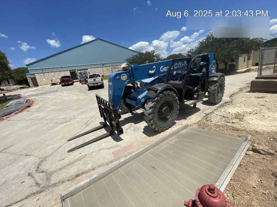 2018 Genie GTH-844 Genie GTH-844 w/ROPS, Work Lights, Solid Tires, RH Cab Mesh, Beacon, 60" Carriage and Forks