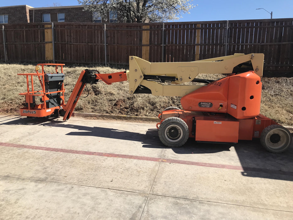 2020 JLG E400AJPN