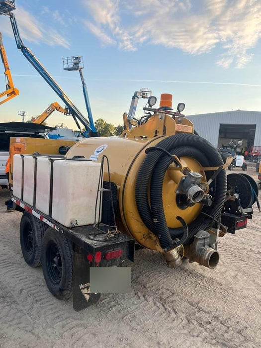 2023 VAC-TRON LP573XDT