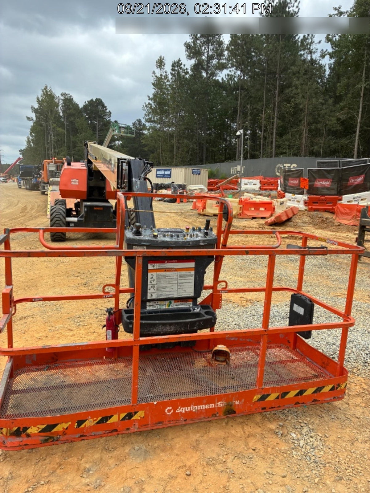 2024 JLG 860SJ