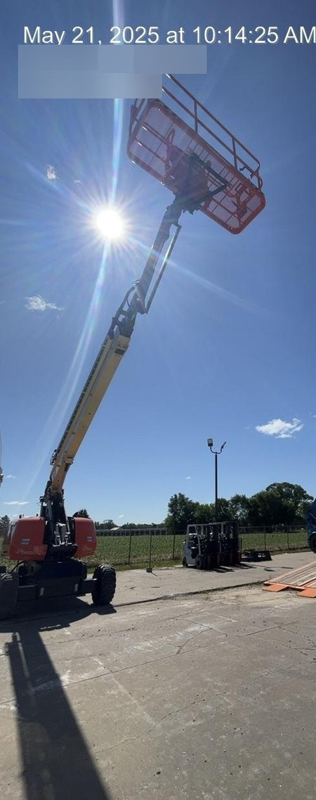 2025 JLG 660SJ