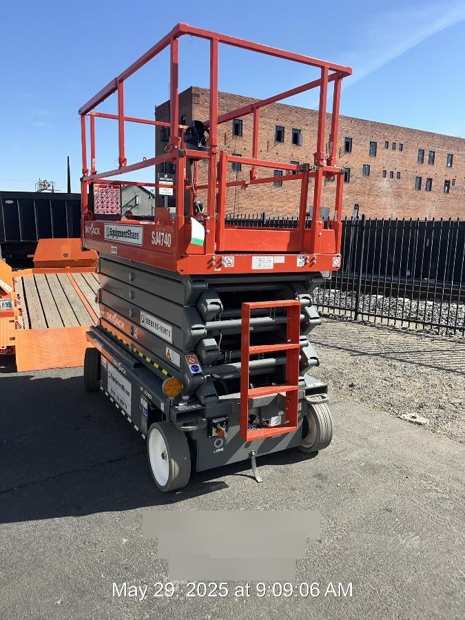 2022 SKYJACK SJ4740