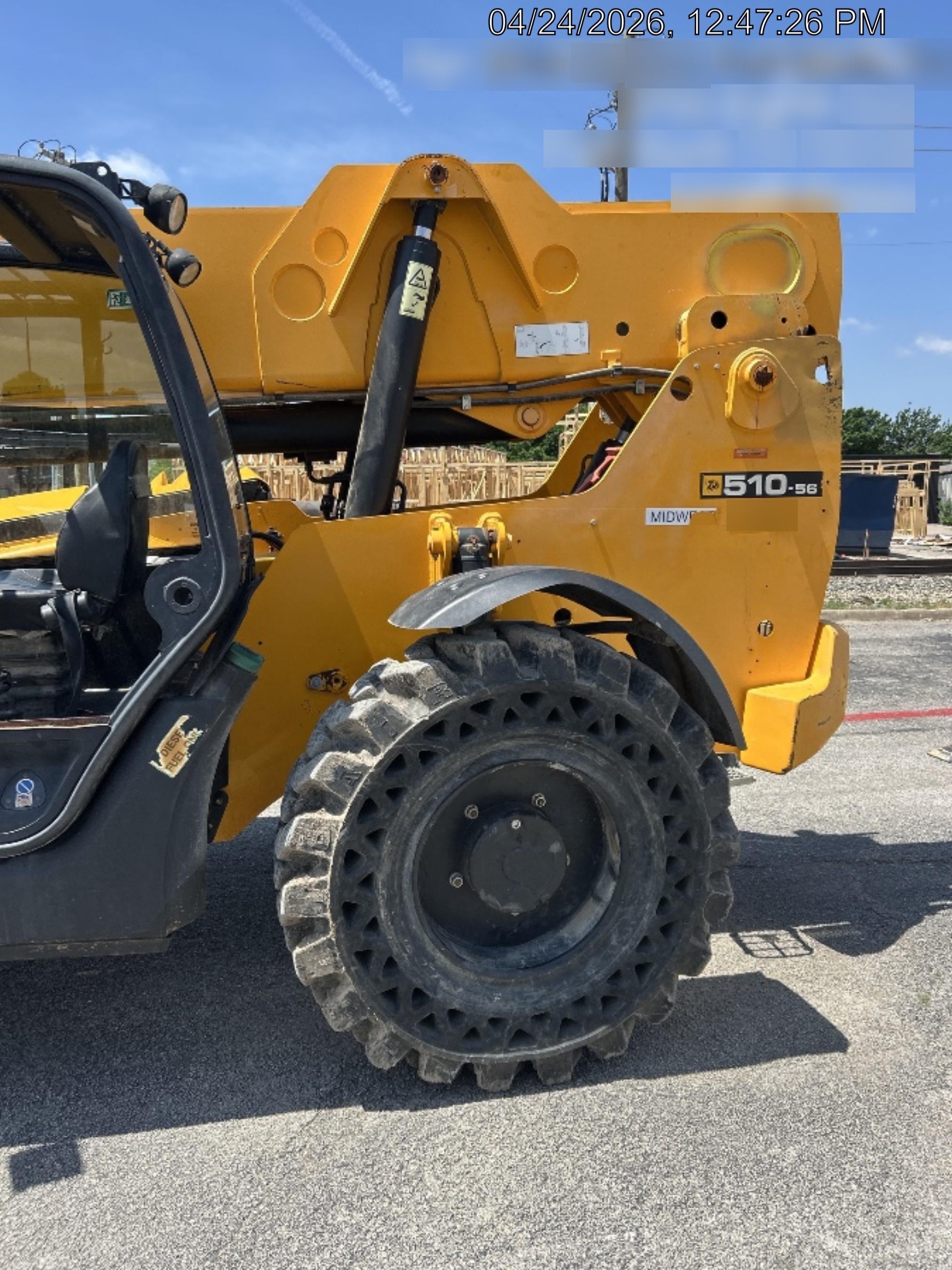 2019 JCB 510-56