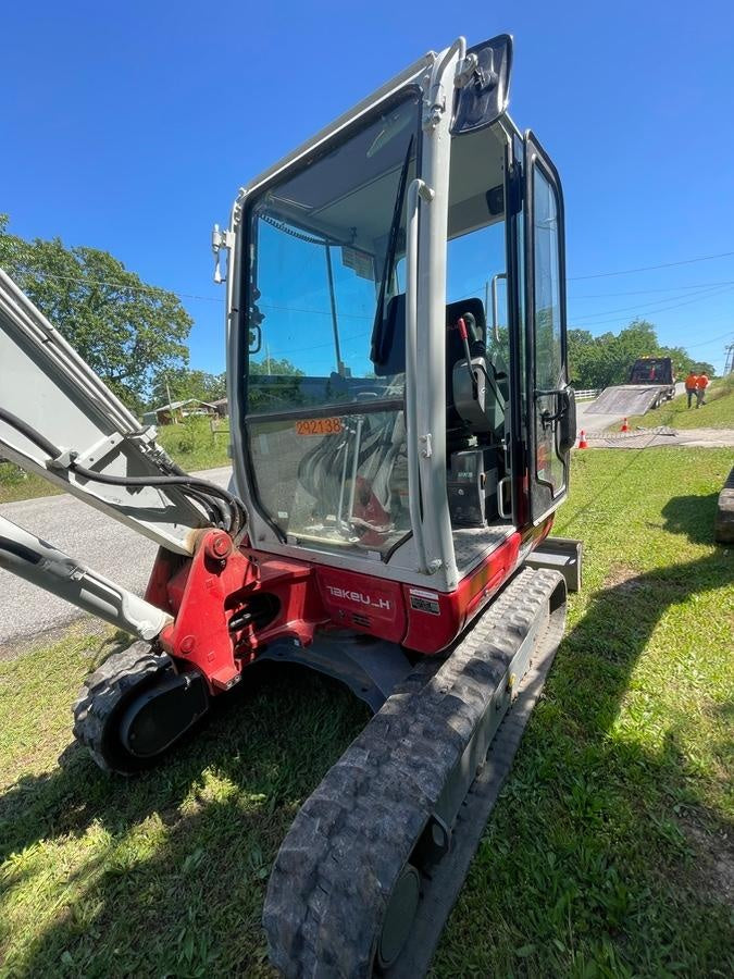 2020 TAKEUCHI TB250-2C
