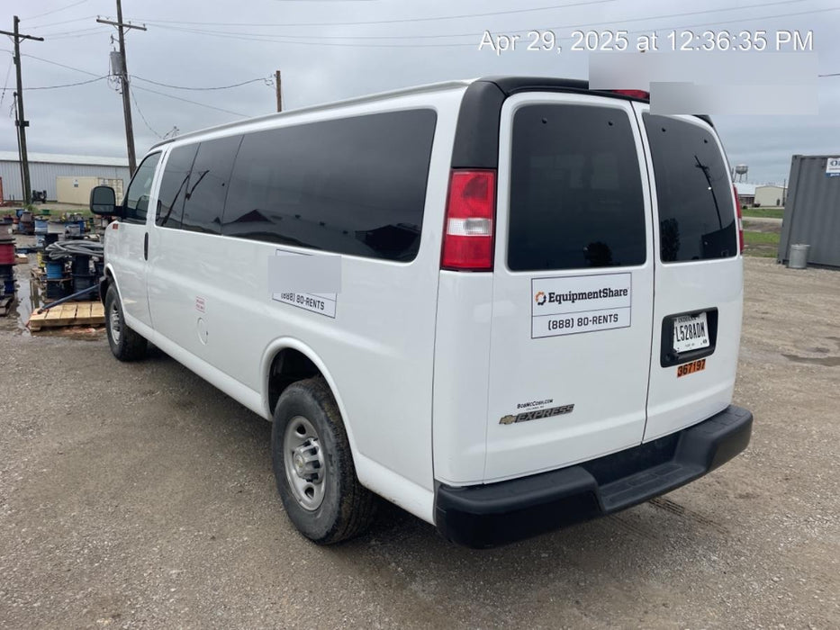 2023 CHEVROLET Express Van - Rental