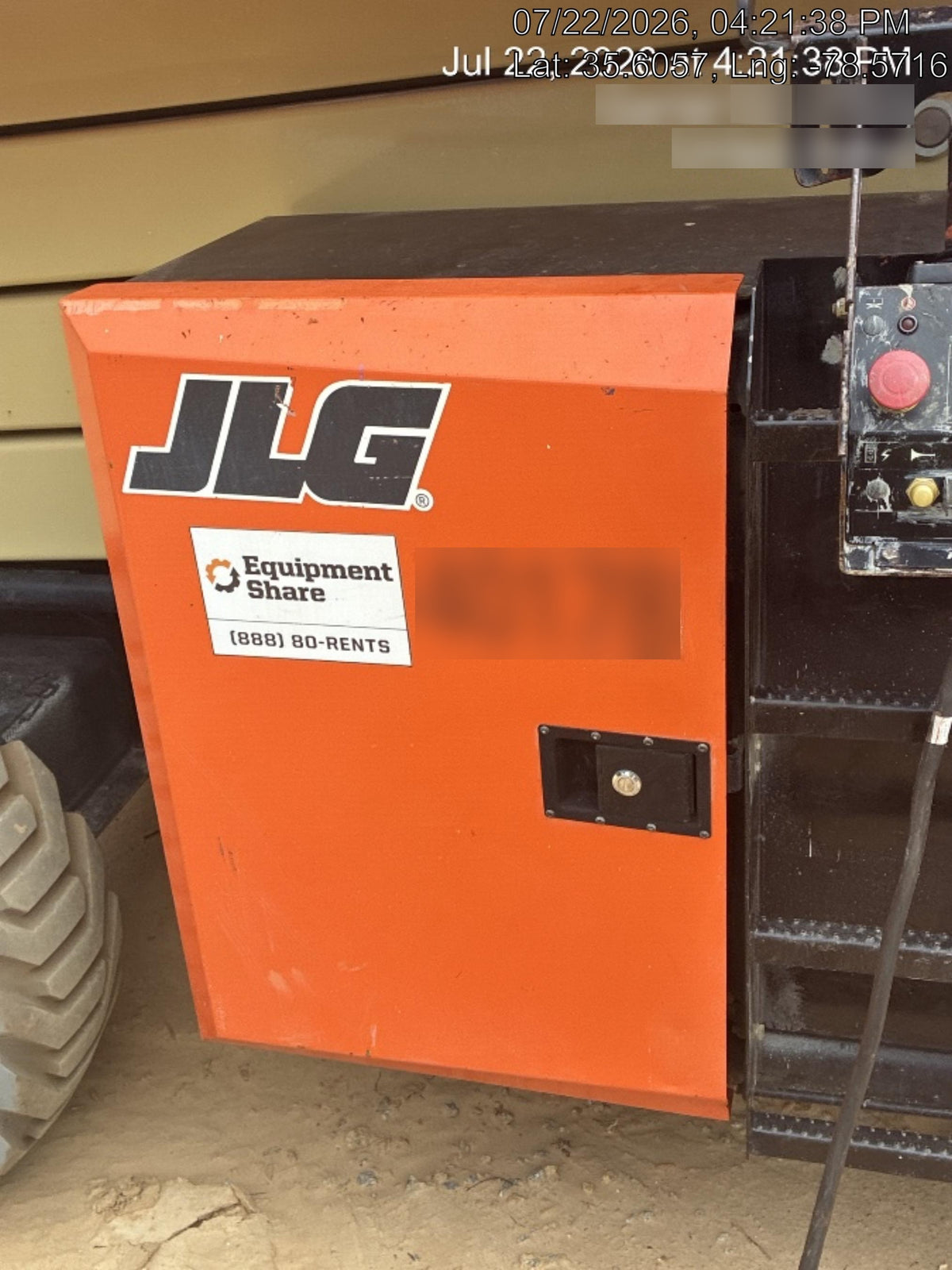 2019 JLG 430LRT