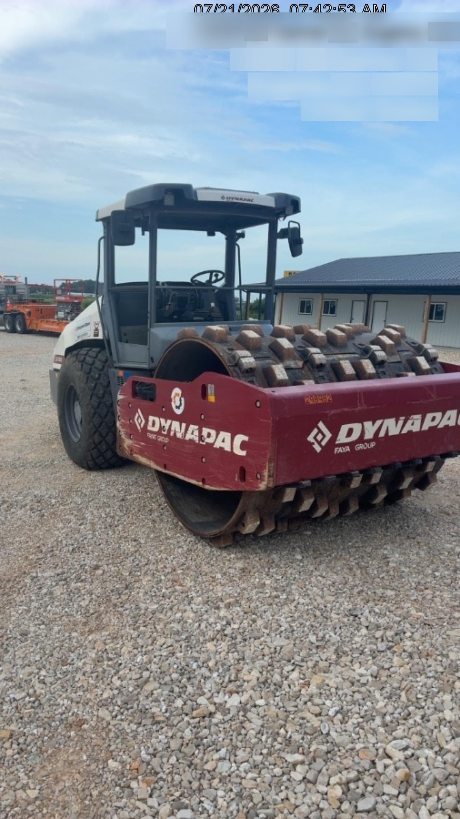 2023 DYNAPAC CA2500D