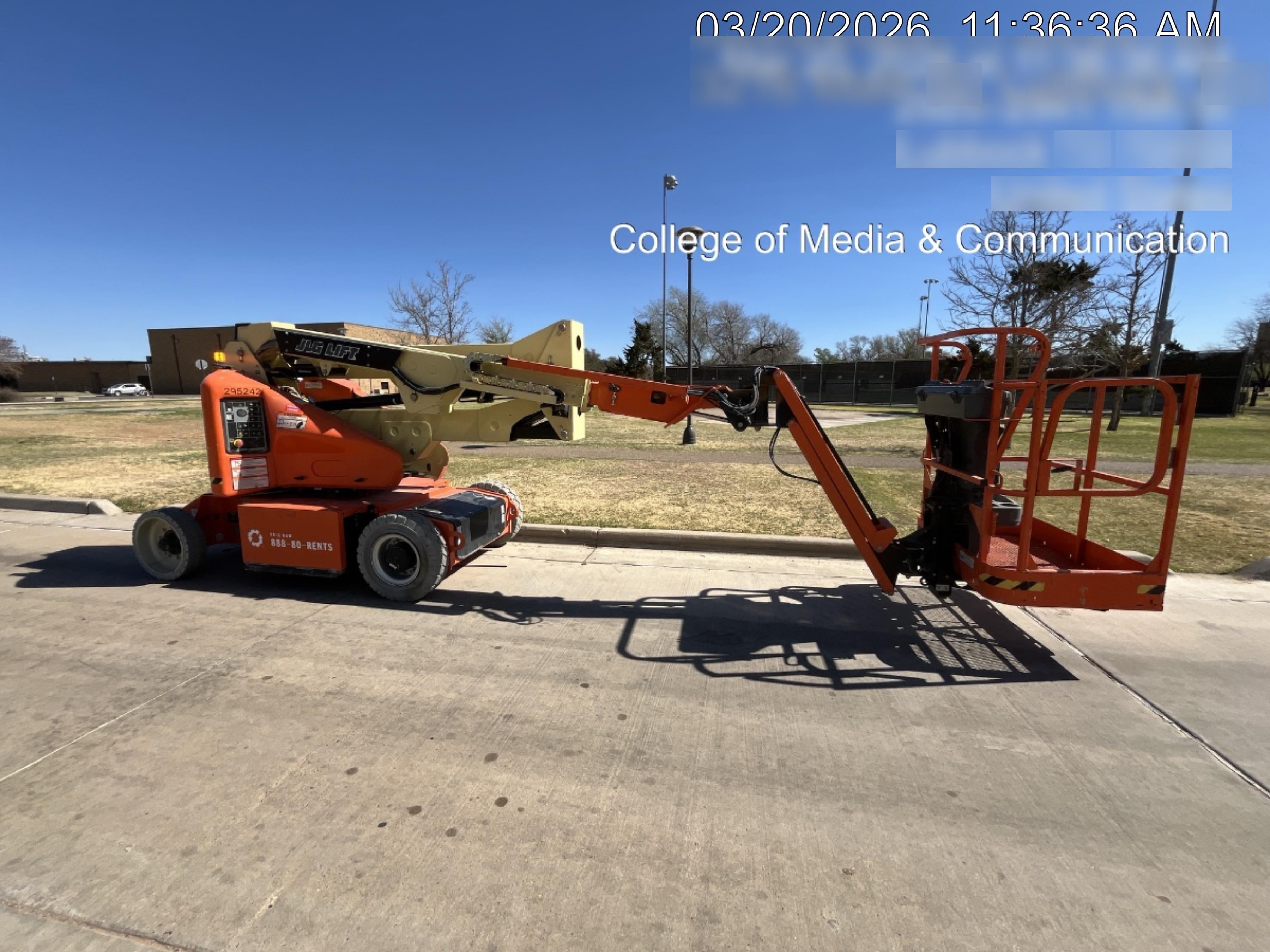 2023 JLG E400AJP Narrow