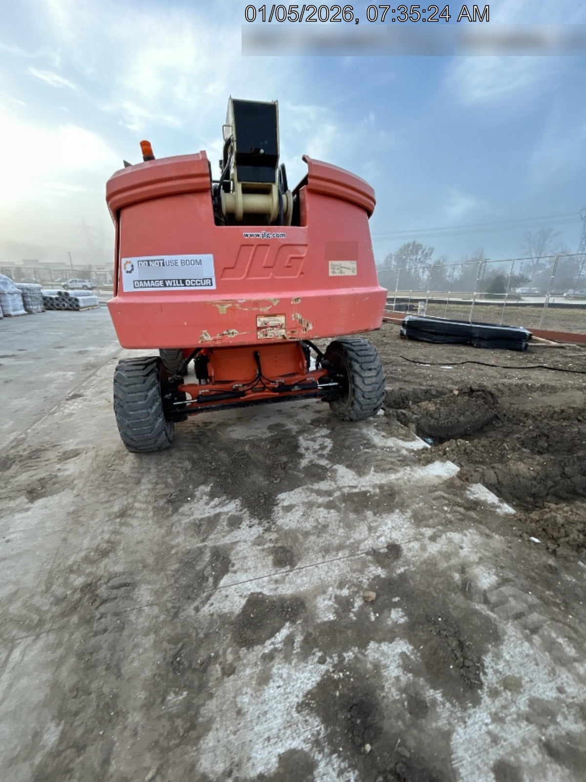 2019 JLG 660SJ