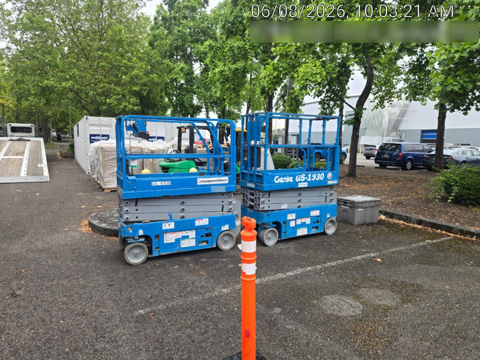 2019 Genie GS-1930 Half Height Swing Gate, 800W Inverter
