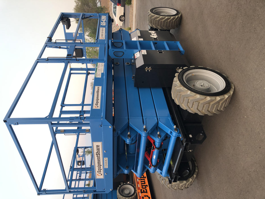 2020 GENIE GS-4390 RT