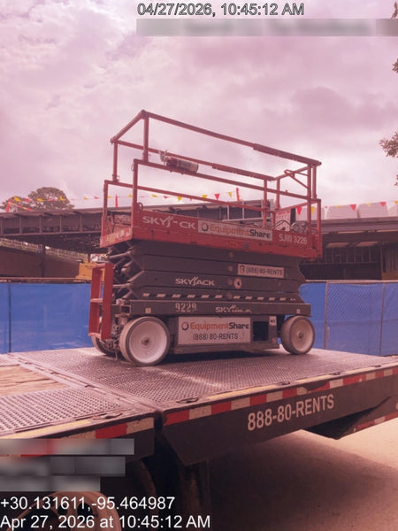 2018 Skyjack SJIII-3226 Skyjack SJIII3226 Scissor Lift w/Trojan Batteries