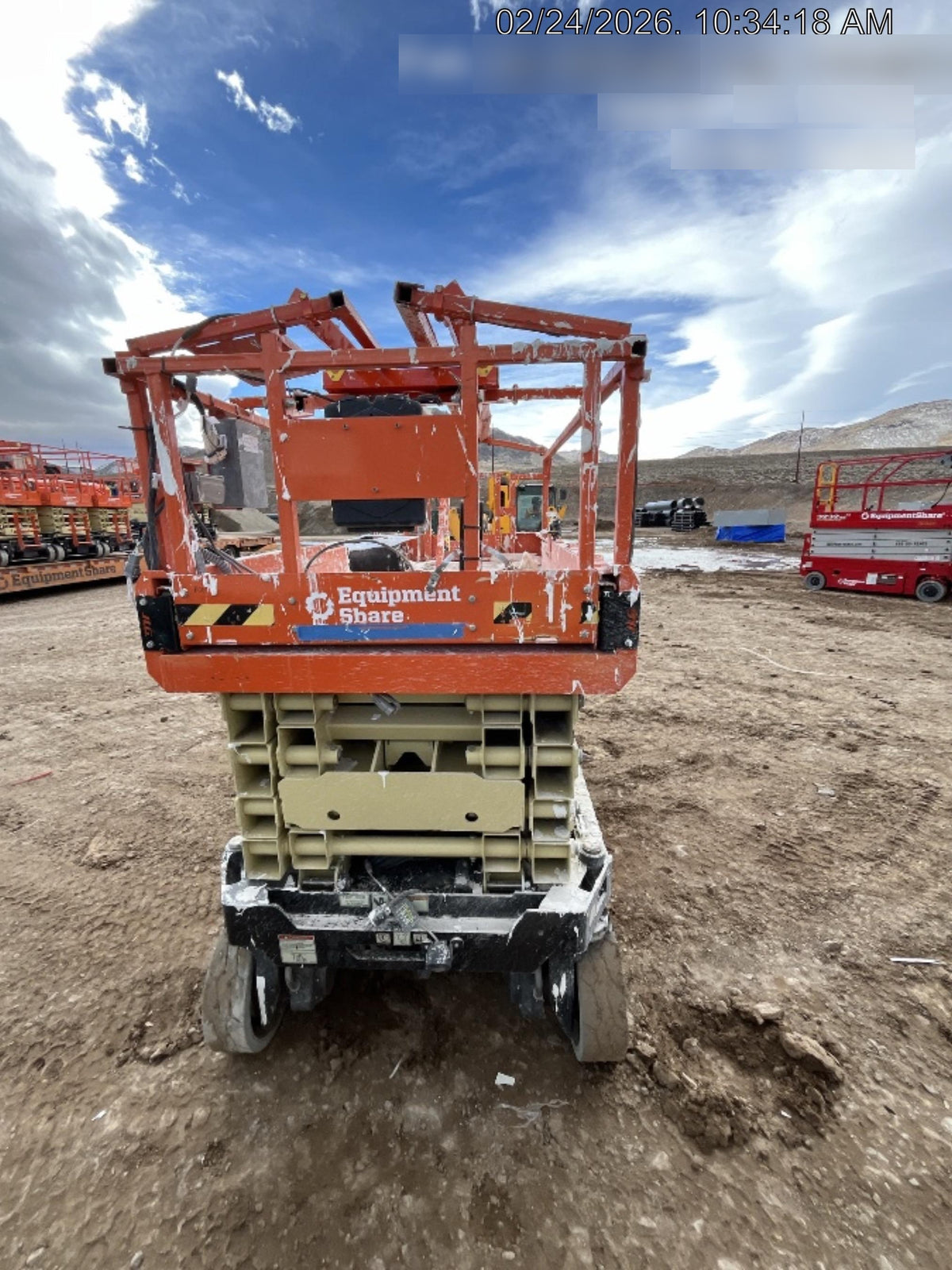 2022 JLG ES3246