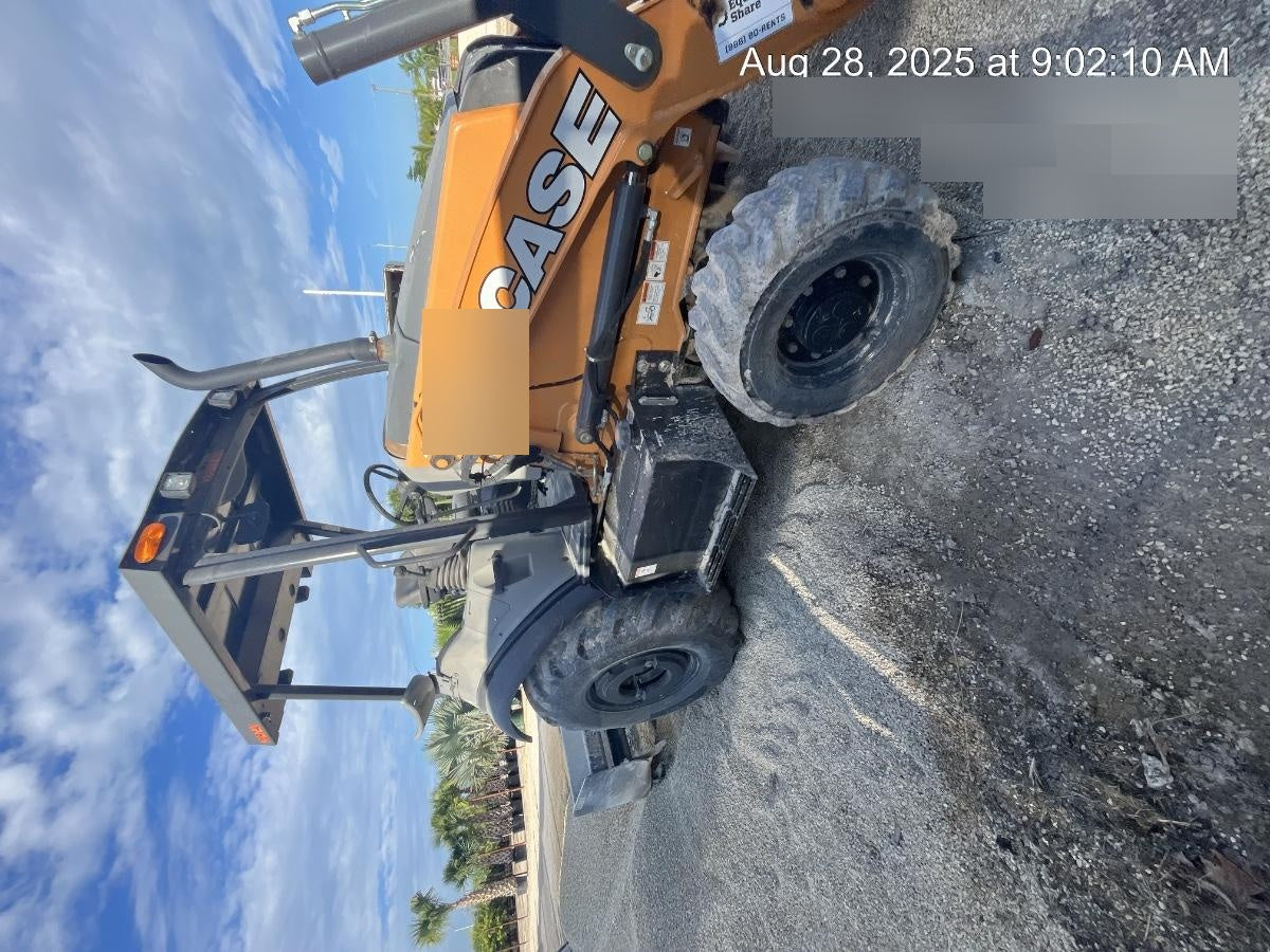 2023 CASE 570N EP