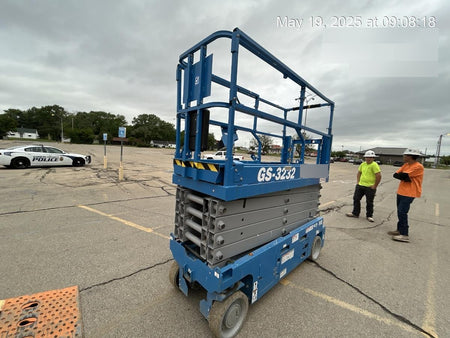 2022 GENIE GS-3232