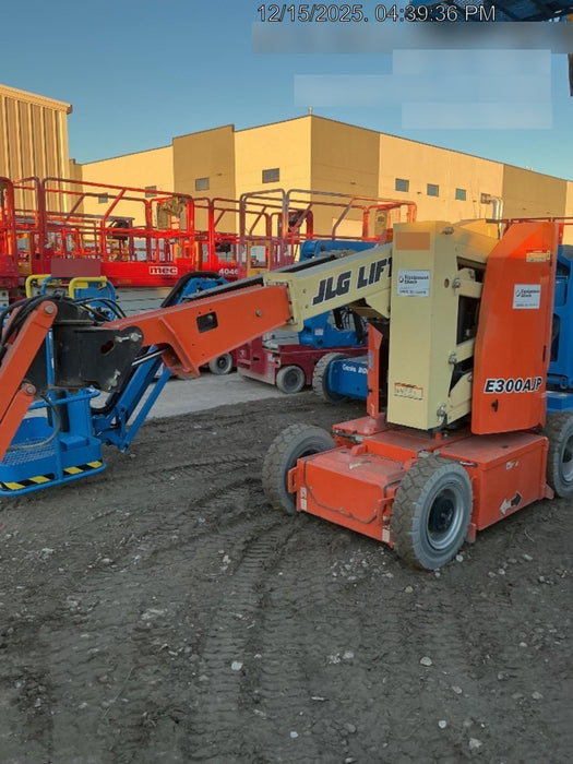 2019 JLG E300AJP