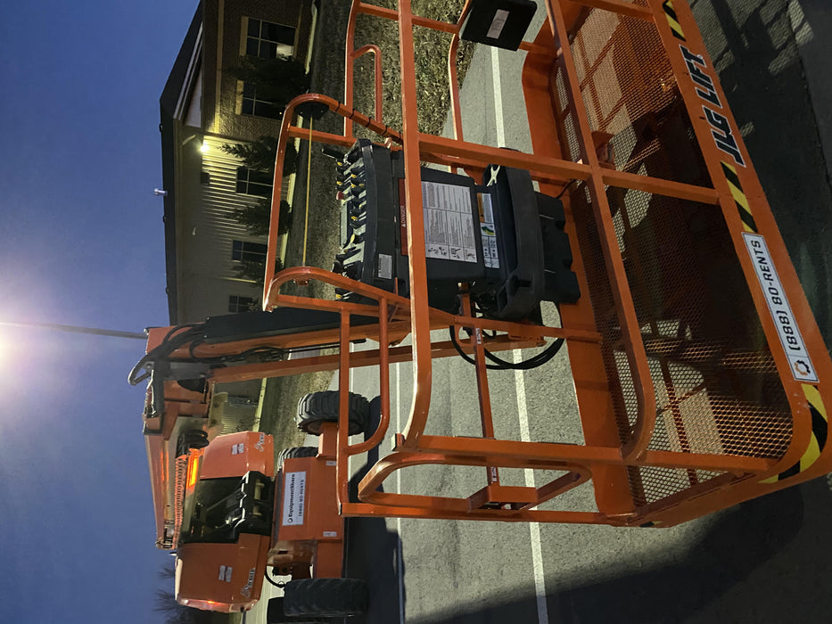 2021 JLG 660SJ