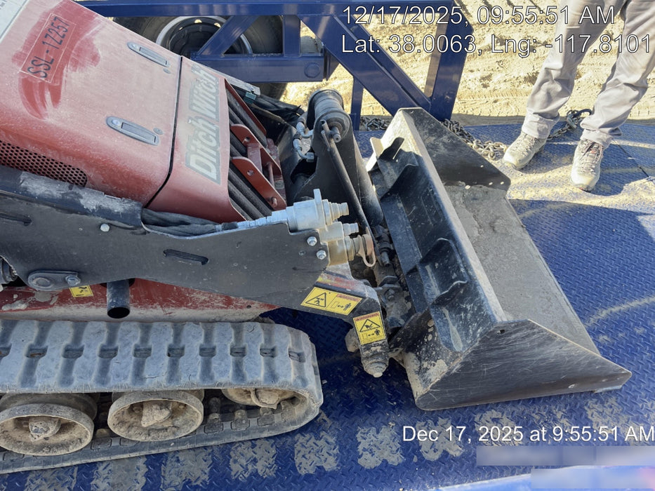 2019 DITCH WITCH SK800A