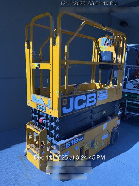 2023 JCB S1930E