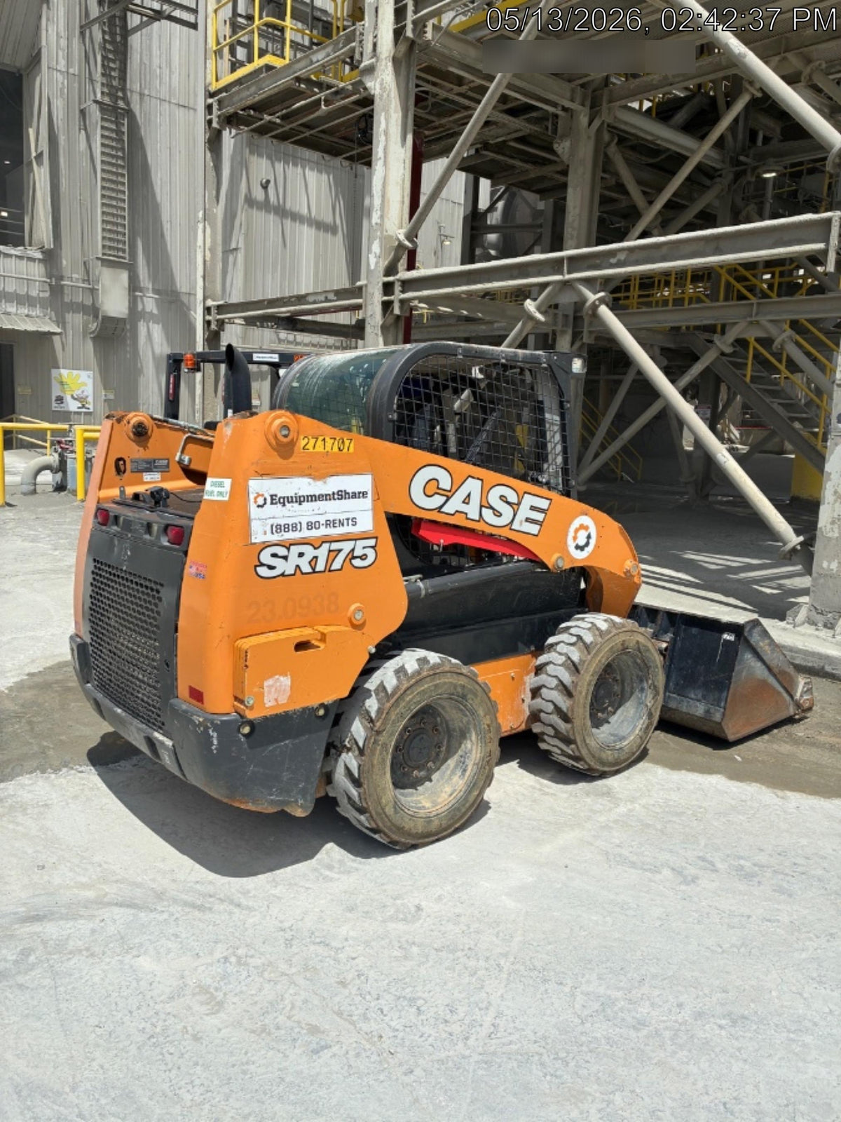 2019 CASE SR175