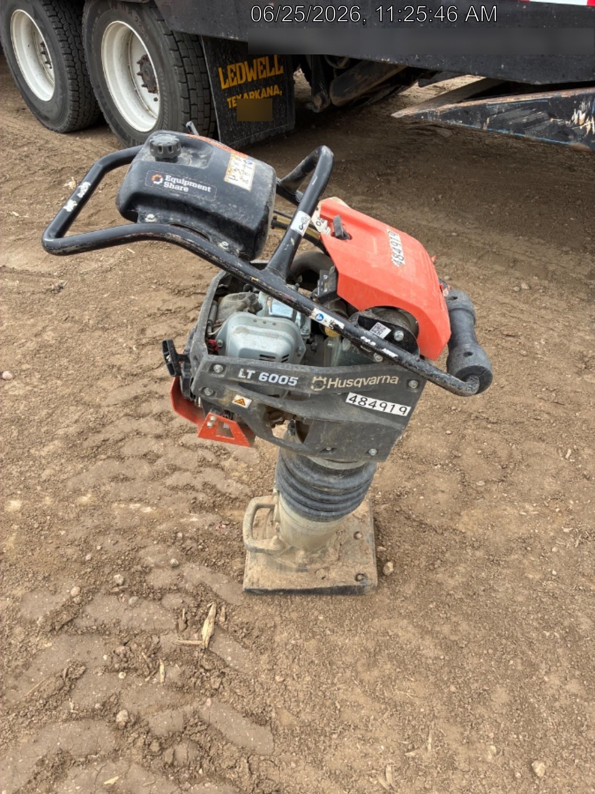 2025 HUSQVARNA LT6005