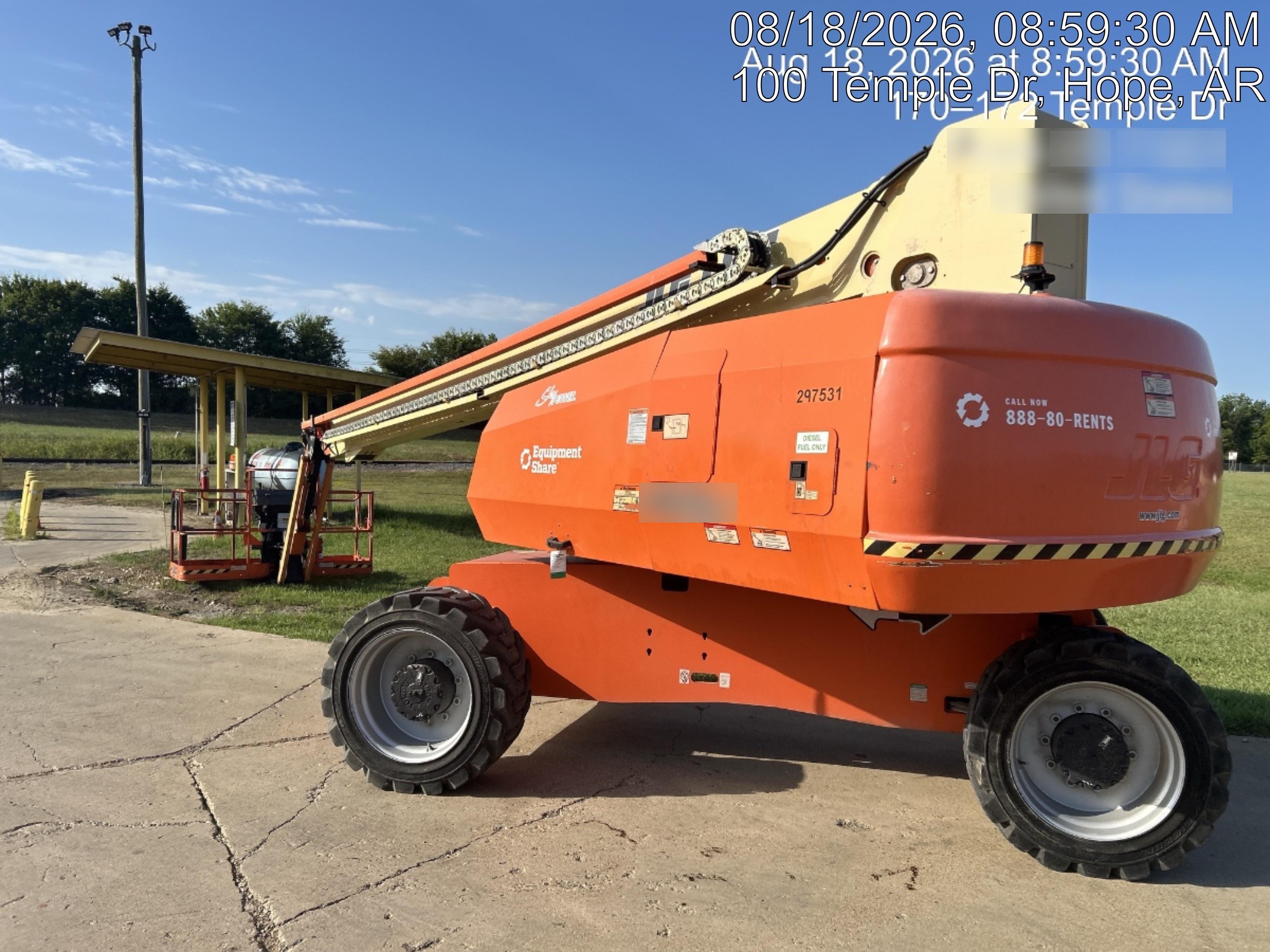 2022 JLG 600S