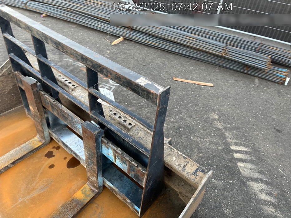 2020 ARROW MATERIAL HANDLING 60" Pallet Forks - Arrow