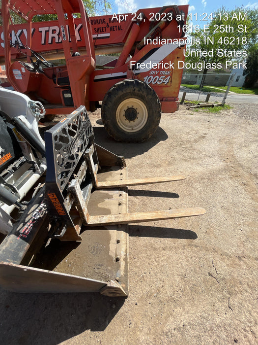 2022 PALADIN 48" Pallet Forks - Paladin