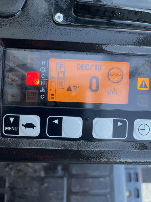 2022 TOYOTA 50-8FGU25