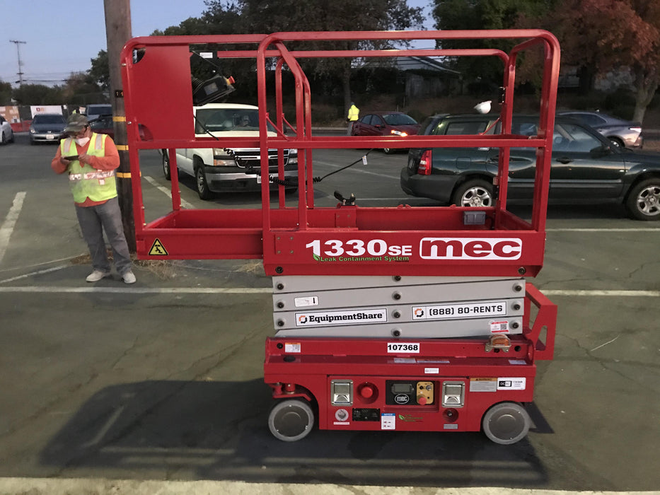 2020 MEC 1330SE Solid NM Tires, Steel Swing out Doors, LCS, Beacon, 900W Inverter