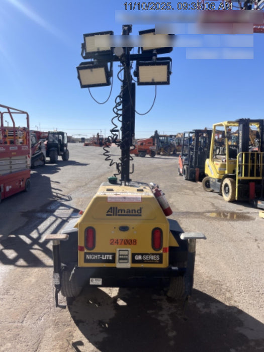 2022 Allmand NLV3GR (4) LED Light Fixture 350W, 23' Vertical Mast, 3kW Prime, Towable, ES Decals, T3