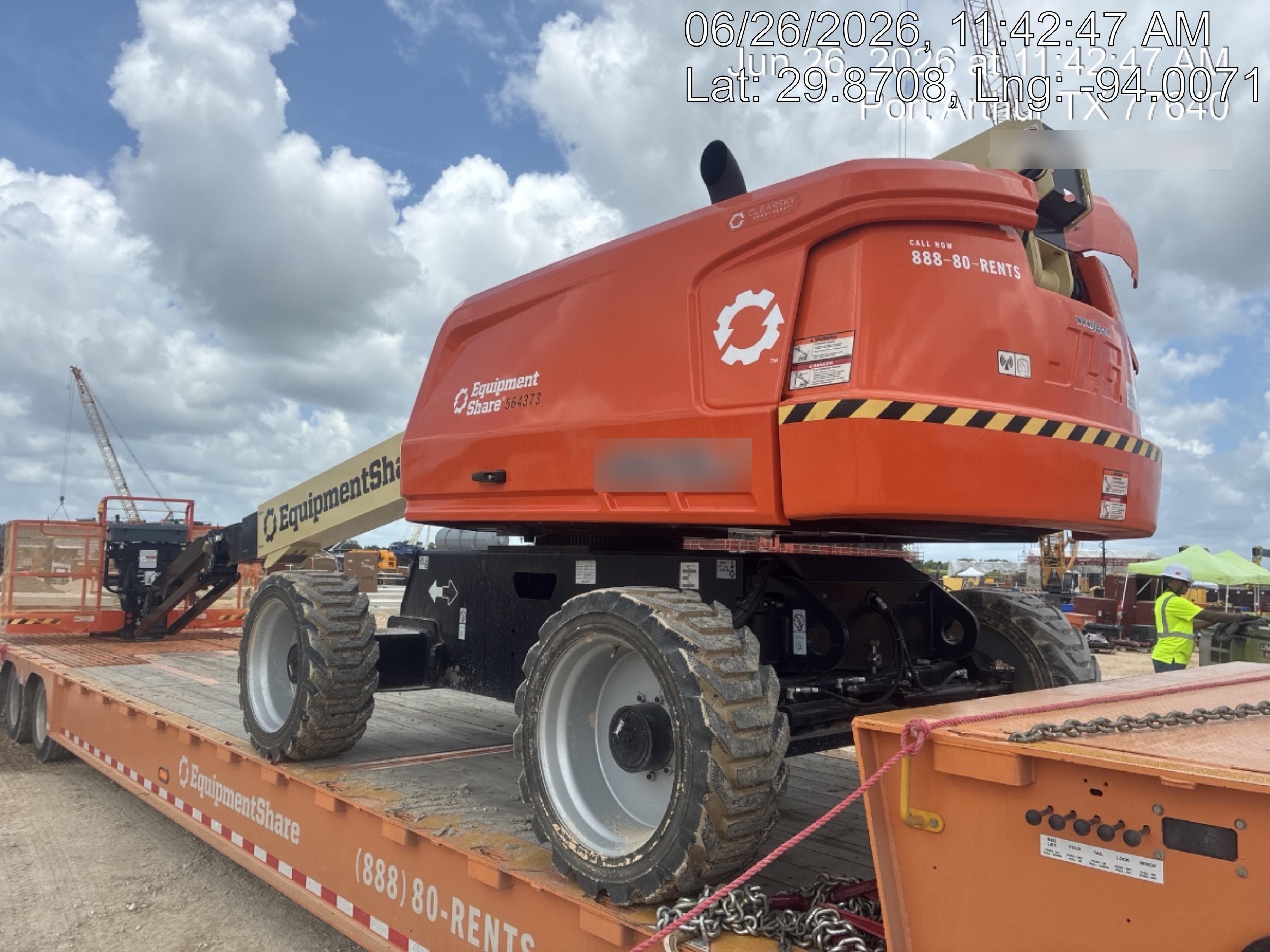 2025 JLG 660SJ
