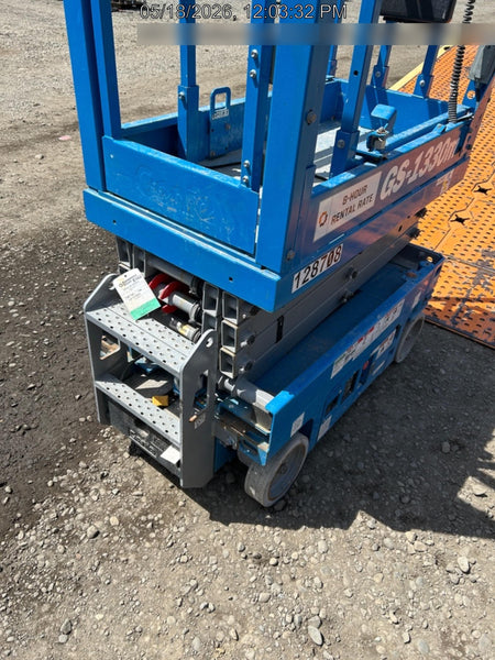 2021 GENIE GS-1330m