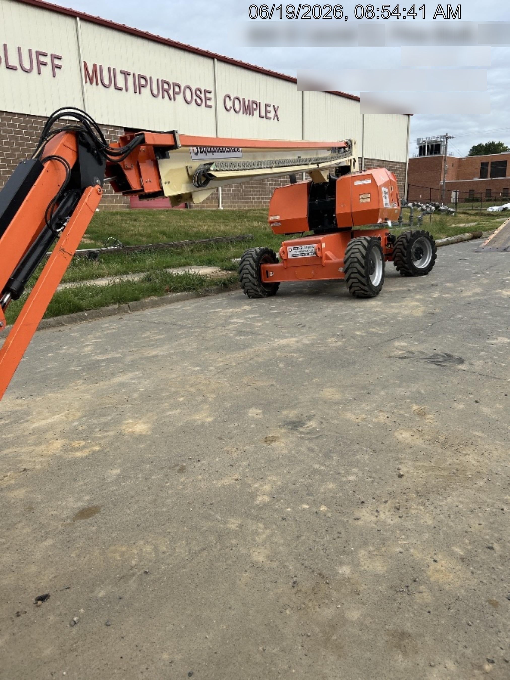 2020 JLG 860SJ