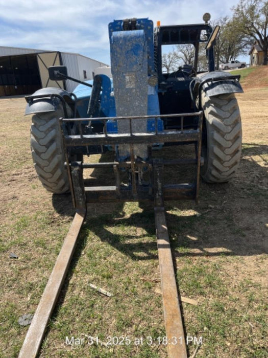 2018 Genie GTH-636 GTH-636 w/Open ROPS, Solid Tires, beacon/work lights, 48" carriage/forks