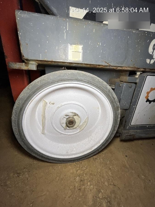 2018 Skyjack SJIII-3226 Skyjack SJIII3226 Scissor Lift w/Trojan Batteries