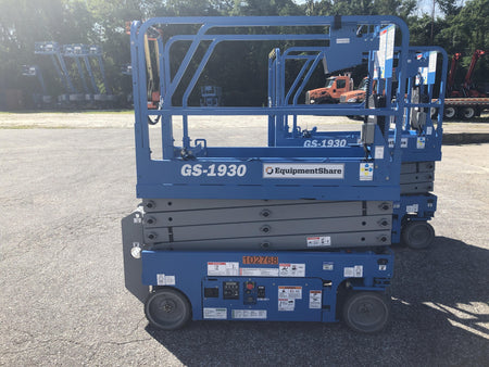 2020 Genie GS-1930 Fixed rails with chain entry gate - Pre A92.20