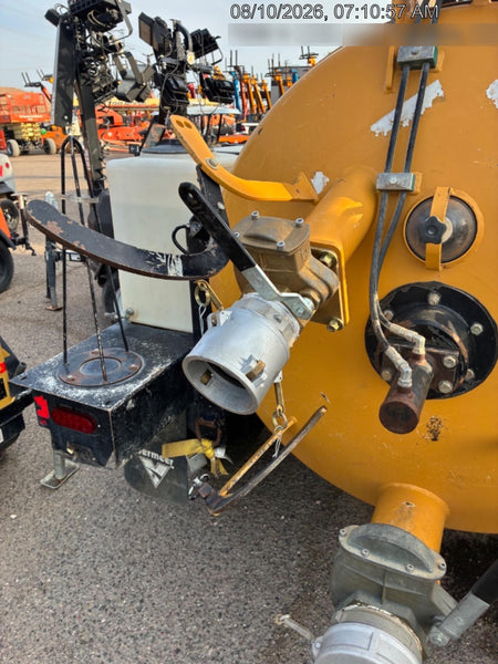 2023 VAC-TRON LP573XDT
