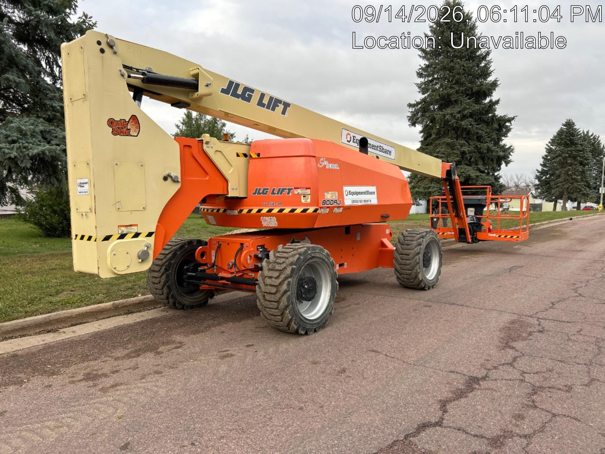 2022 JLG 800AJ